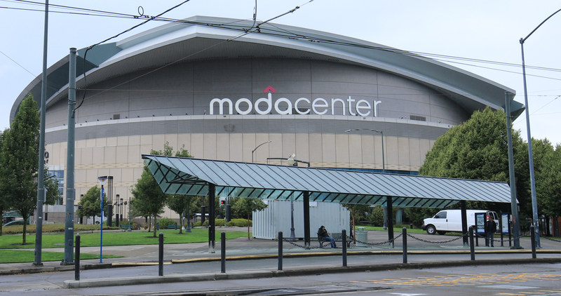 can you tailgate at moda center