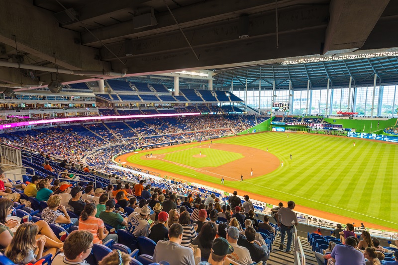 is there tailgating at marlins park