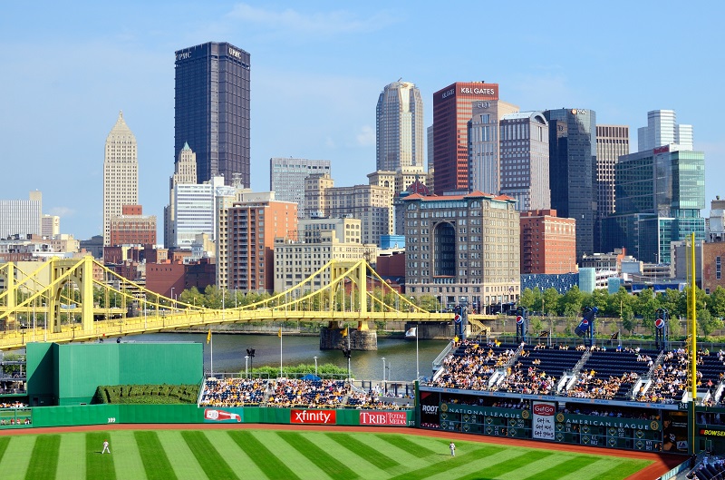 what time do parking lots open at pnc park