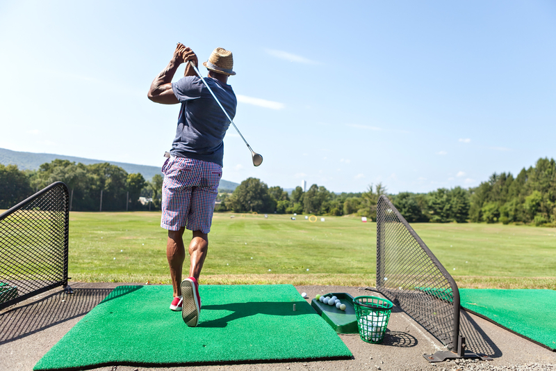 How Does the Golf Driving Range Work
