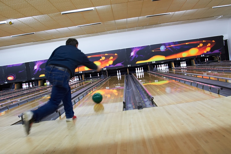 Do Professional Bowlers Use Bumpers