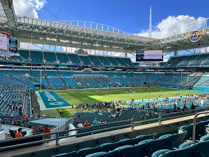 Can you Bring Outside Food into Hard Rock Stadium