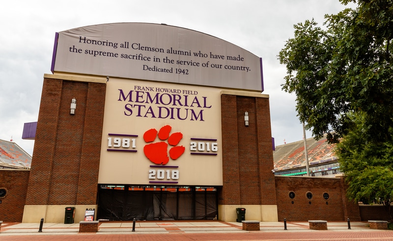 How Does the Memorial Stadium (Clemson) Security Team Review Bags
